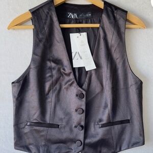 NWT Zara Ladies Black Vest, Retail $49.90 - Size L